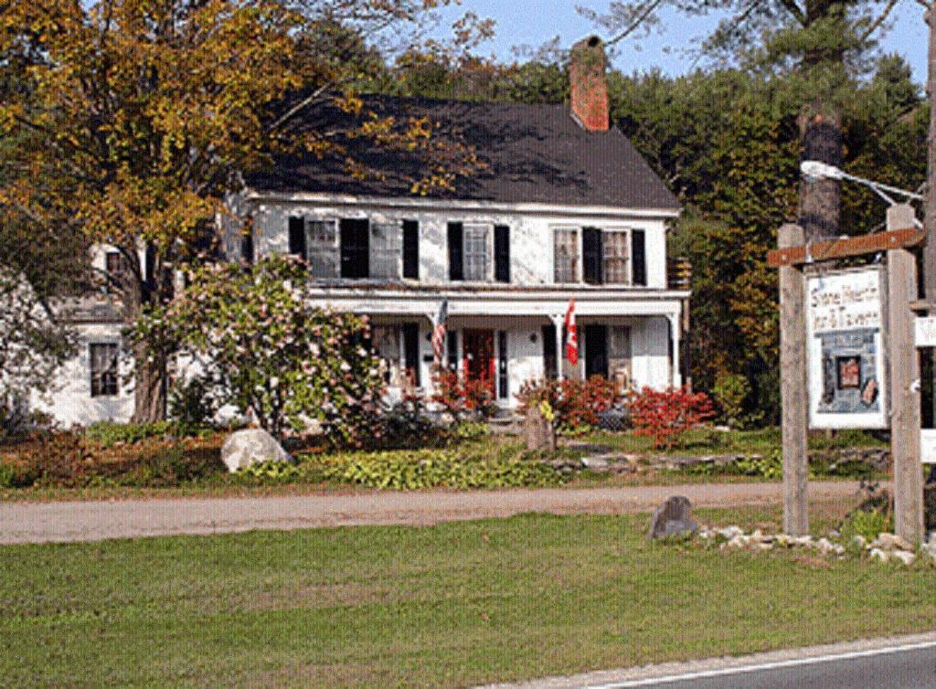 Stone Hearth Inn And Eatery Chester Eksteriør bilde